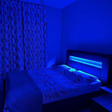Esar Apartment Durrës Esterno foto