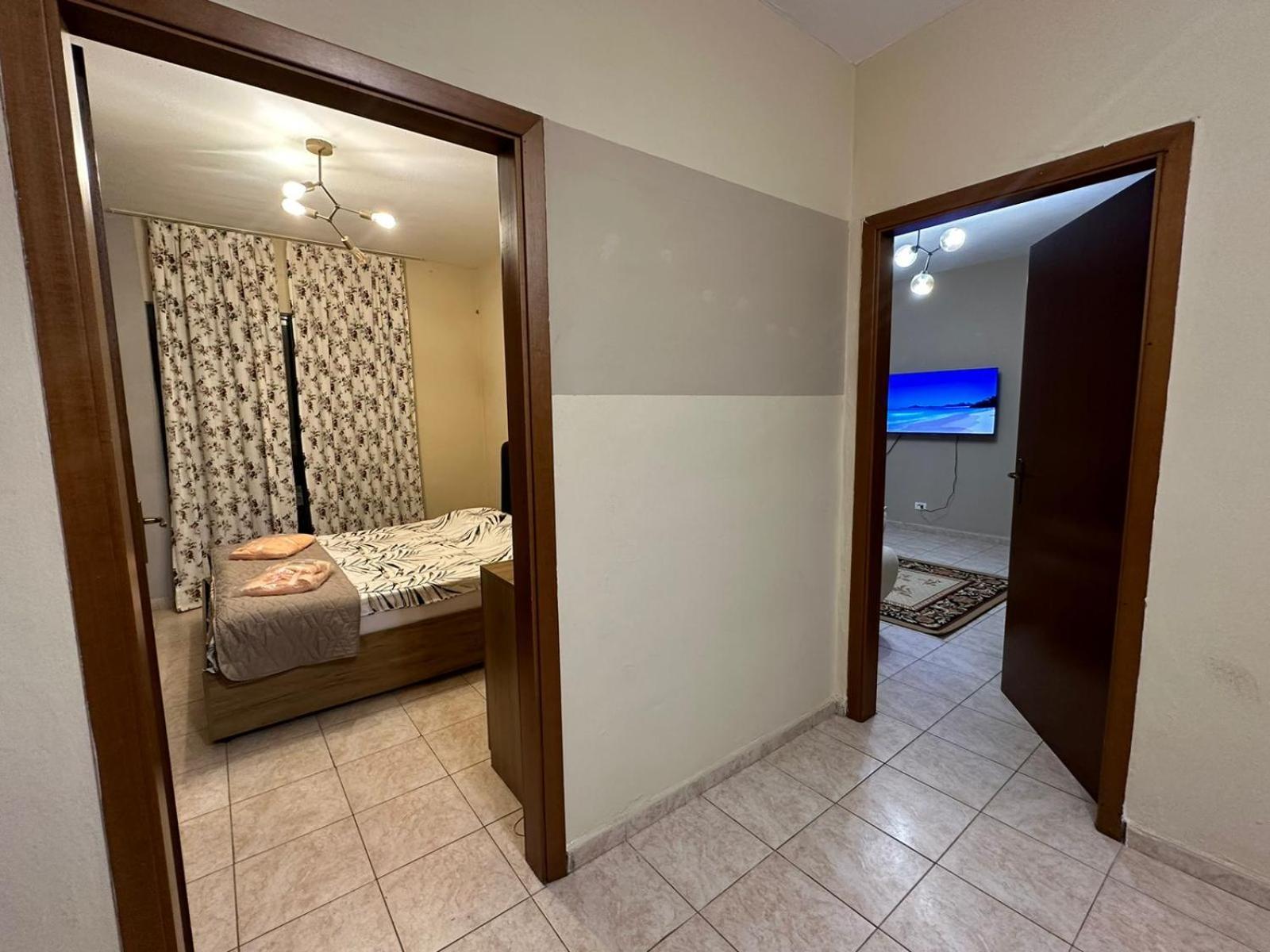 Esar Apartment Durrës Esterno foto