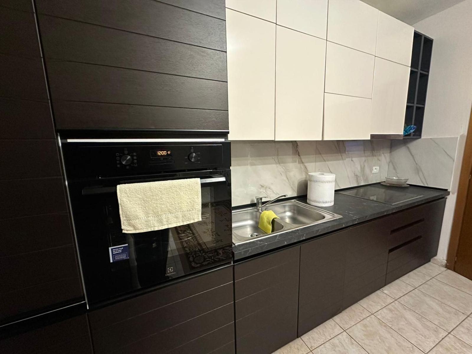 Esar Apartment Durrës Esterno foto