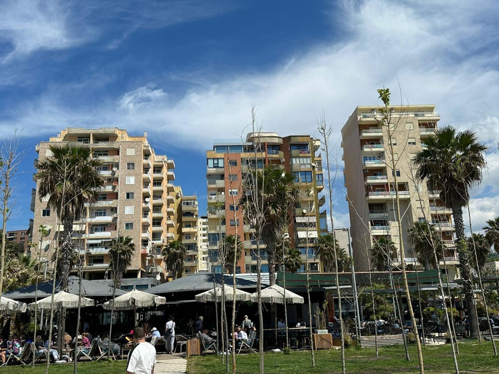 Esar Apartment Durrës Esterno foto